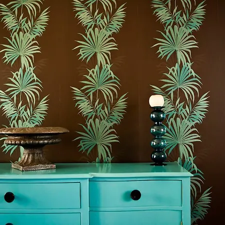 Turquoise House Apartment
